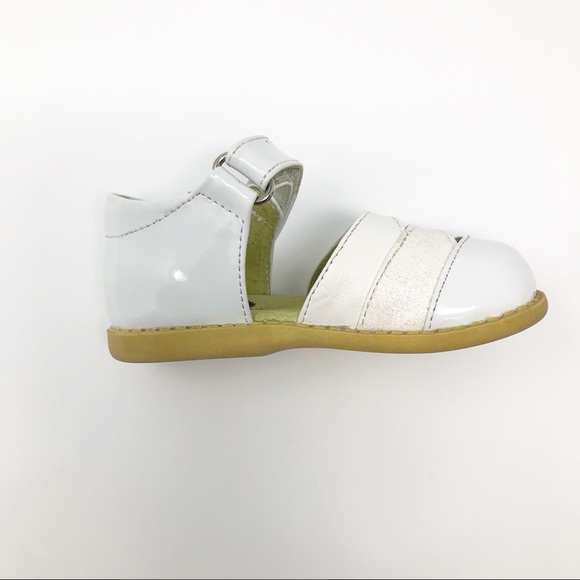 LIVIE AND LUCA BABY GIRL SUNDAY WHITE SHOES. SZ 5 - Picture 6 of 8